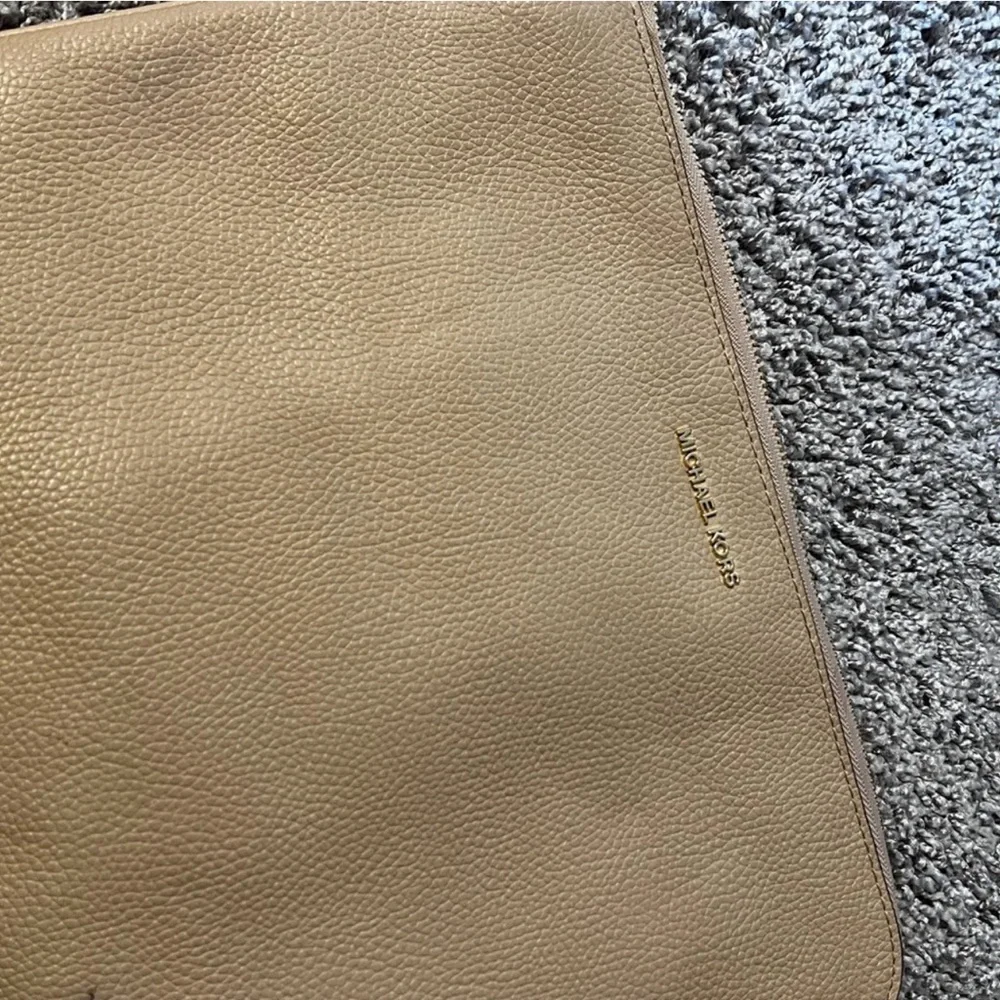 Michael Kors Pebbled Leather iPad Tablet Sleeve